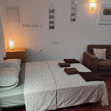 Sunny Holiday Studio Malaga Bagian luar foto