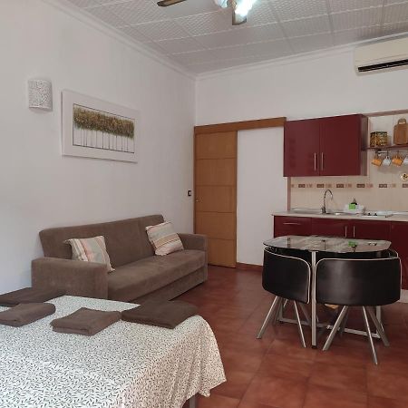 Sunny Holiday Studio Malaga Bagian luar foto